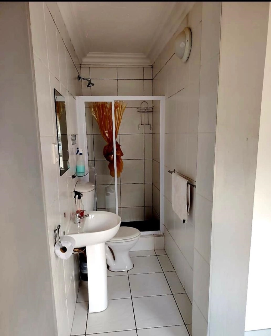 7 Bedroom Property for Sale in Quigney Eastern Cape